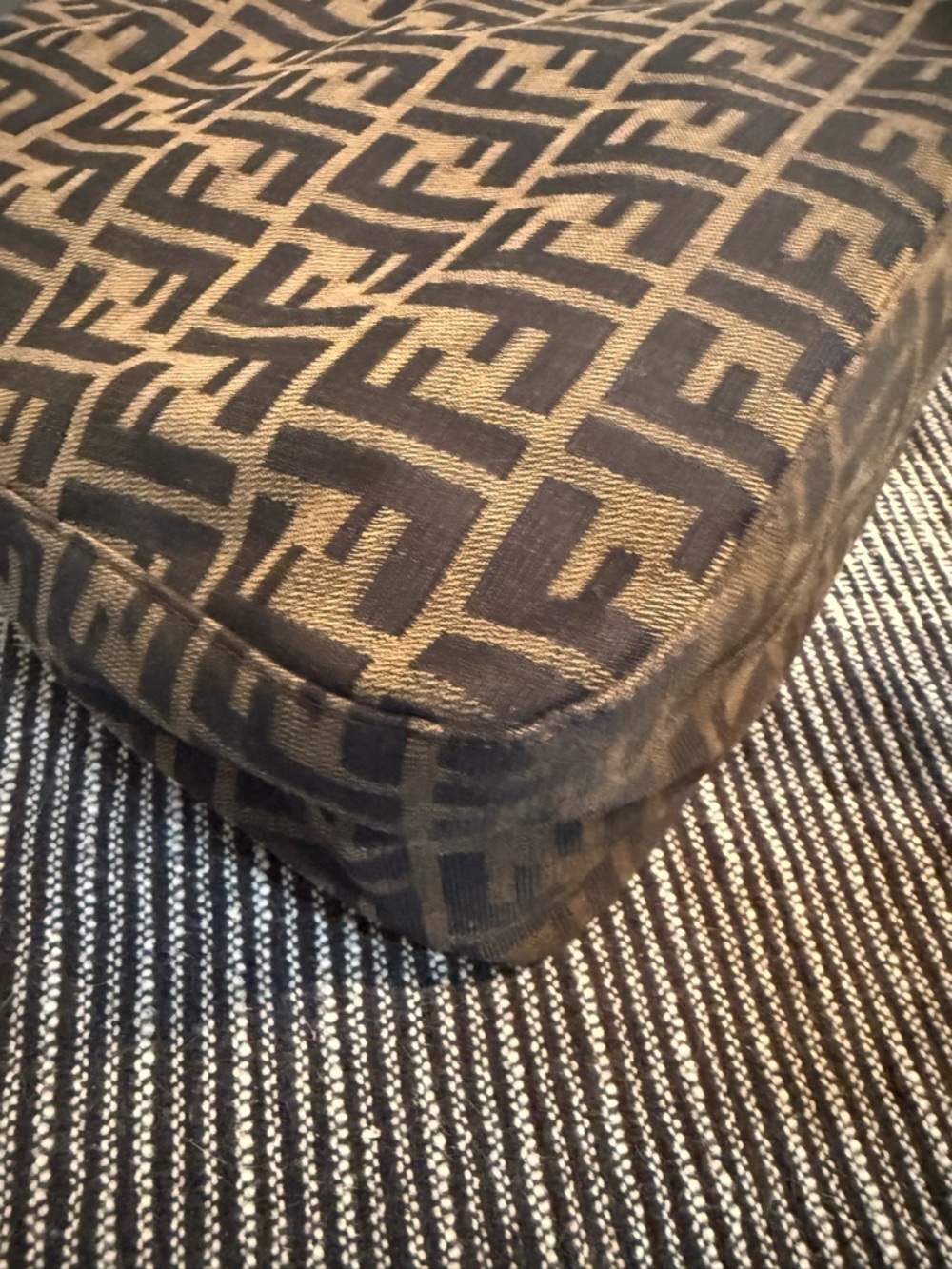 Fendi Zucca Mama Forever baguette - Picture 7 of 15